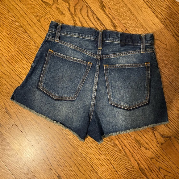 Abercrombie & Fitch high waisted shorts - Picture 5 of 10